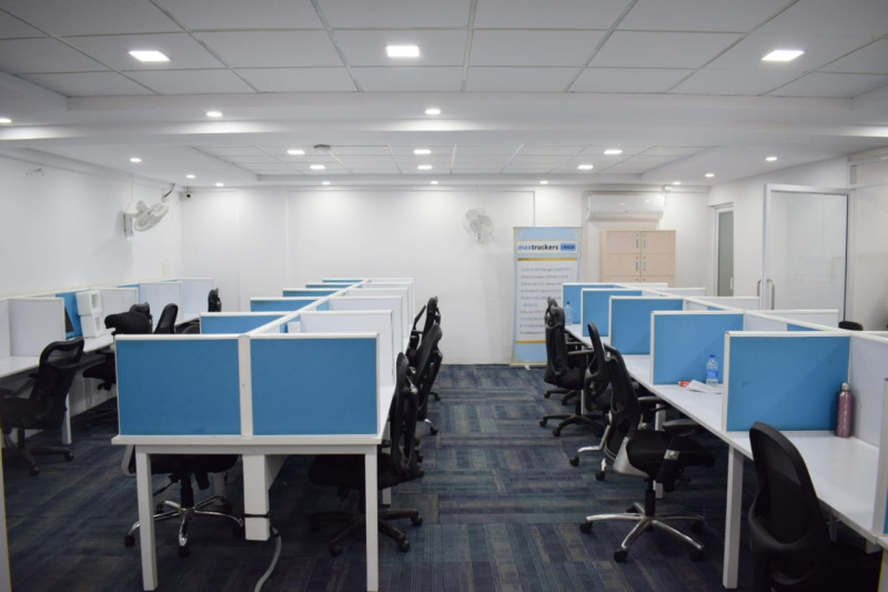  Office Space 2200 Sq.ft. for Rent in Kasturi Nagar, Bangalore