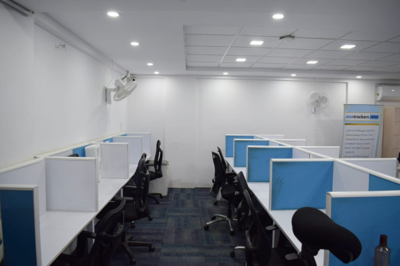  Office Space 2200 Sq.ft. for Rent in Kasturi Nagar, Bangalore