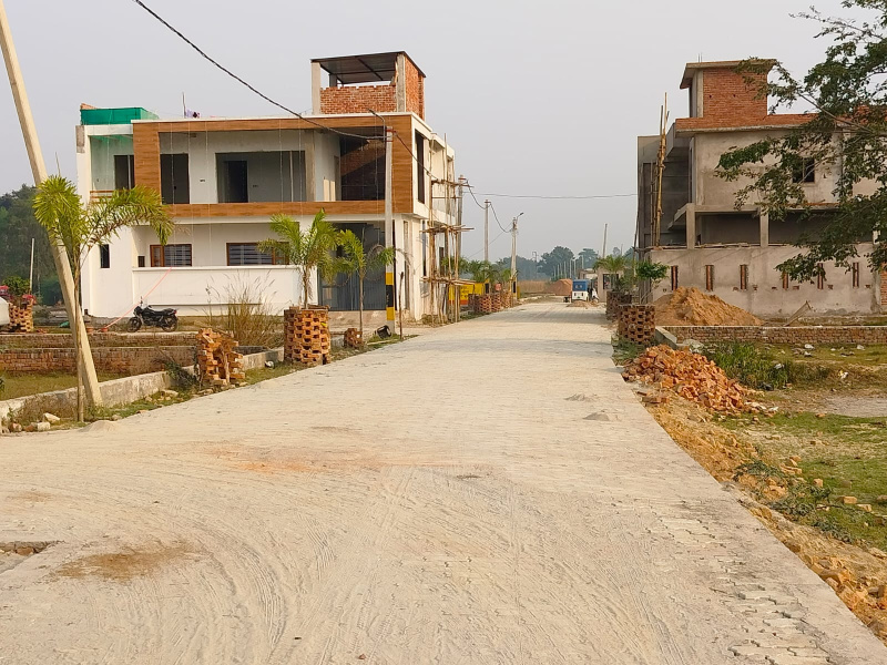  Industrial Land 3000 Sq.ft. for Sale in Kisan Path, Lucknow