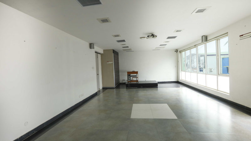  Office Space 2230 Sq.ft. for Rent in Sunnambu Kolathur, Chennai