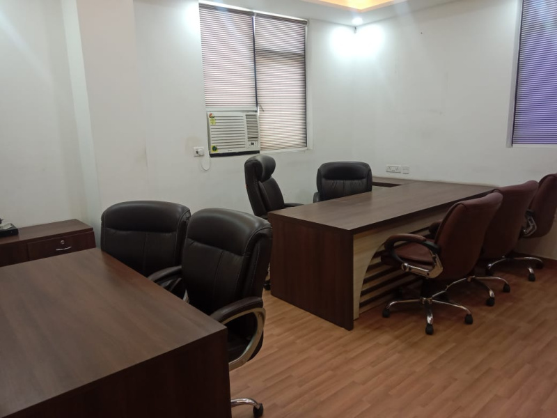  Office Space 1900 Sq.ft. for Rent in Block H Sector 63, Noida