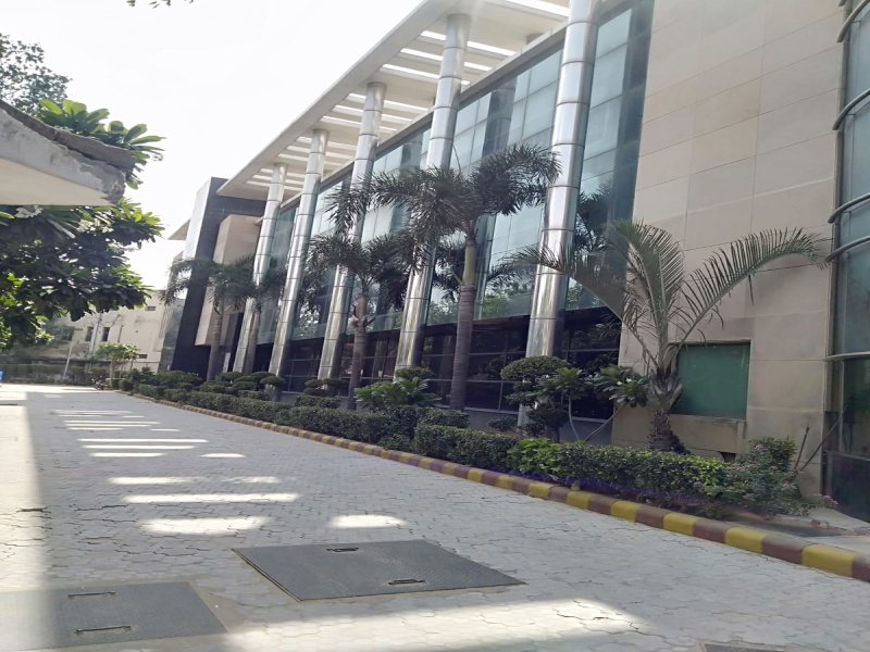  Office Space 40000 Sq.ft. for Rent in Sector 18 Gurgaon