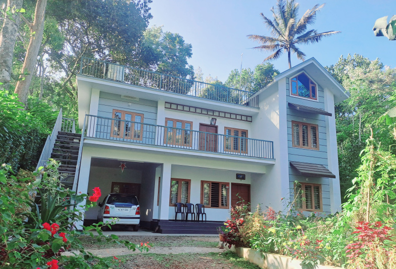 3 BHK House 2000 Sq.ft. for Sale in Munnar, Idukki