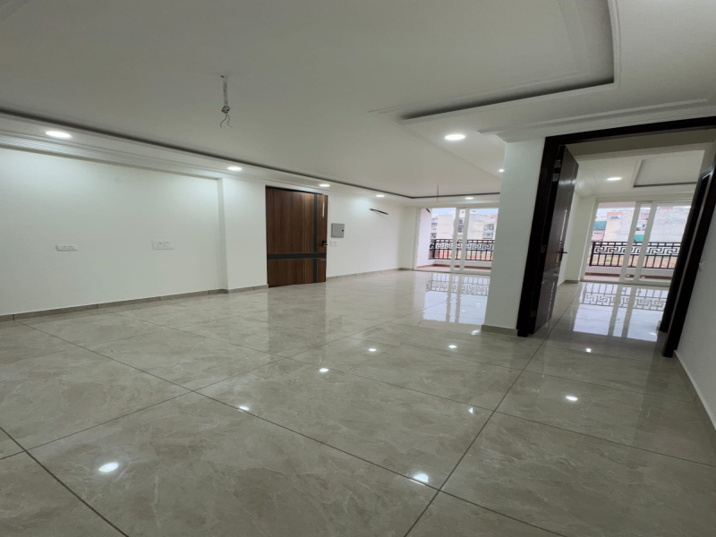 3 BHK Apartment 2025 Sq.ft. for Sale in Ambala Highway, Zirakpur