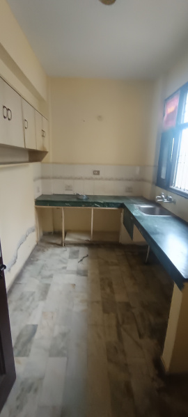 2 BHK Apartment 1050 Sq.ft. for Sale in Haibatpur Road, Dera Bassi