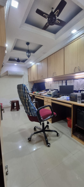  Office Space 5000 Sq.ft. for Sale in AC Market, Howrah