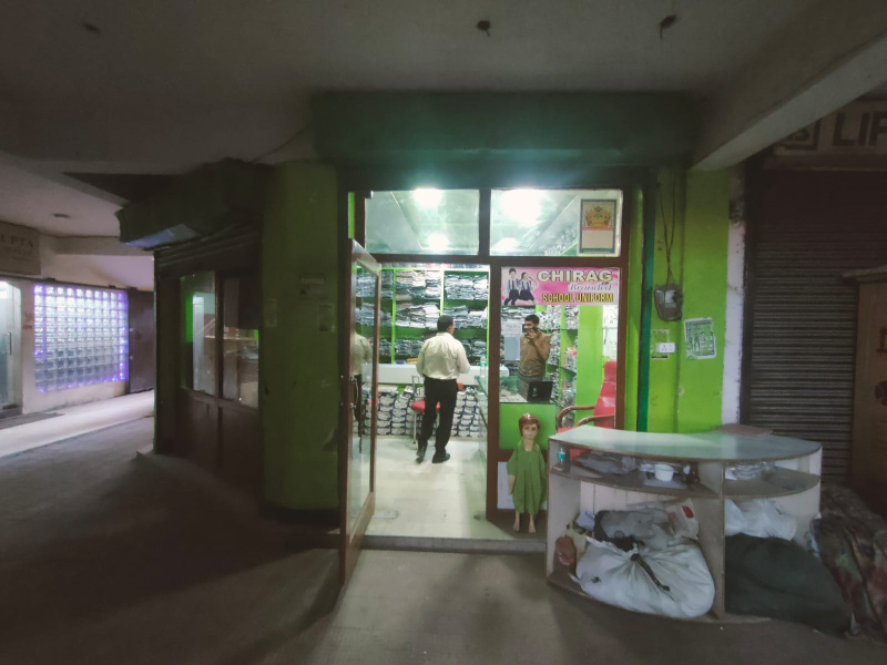  Commercial Shop 235 Sq.ft. for Sale in Civil Lines, Moradabad