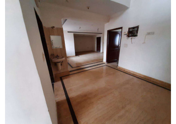 5 BHK Flat for Sale in Sector 12 Dwarka, Delhi