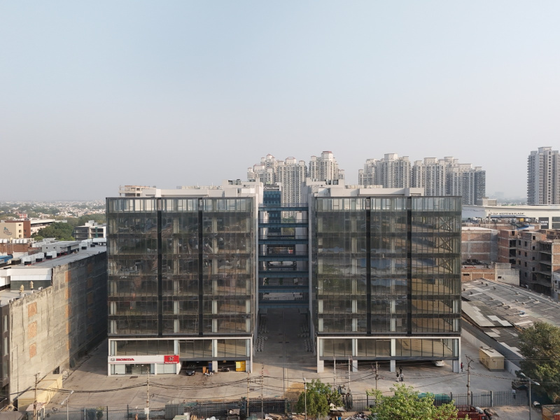  Office Space 21000 Sq.ft. for Rent in New Moti Nagar, Delhi