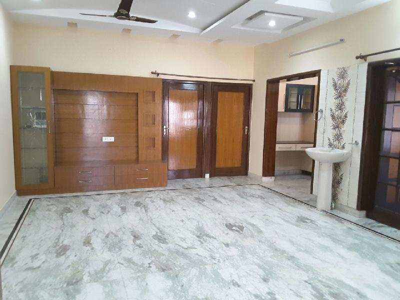 4 BHK House 200 Sq. Yards for Sale in Basant Avenue, Ludhiana (REI725116)