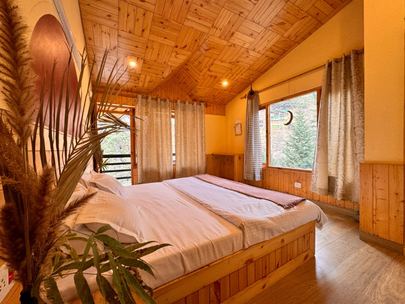 1 BHK Studio Apartment 3500 Sq.ft. for Rent in Naggar Road, Manali