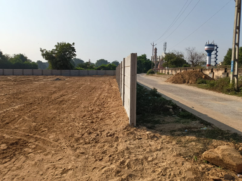  Commercial Land 30000 Sq.ft. for Rent in Lapkaman, Ahmedabad