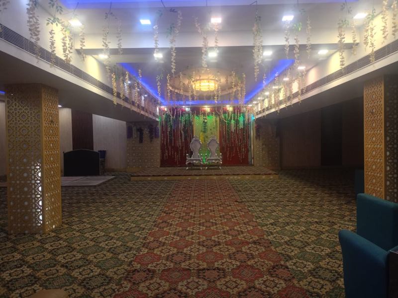  Hotels 1250 Sq.ft. for Sale in Noida-Greater Noida Expressway