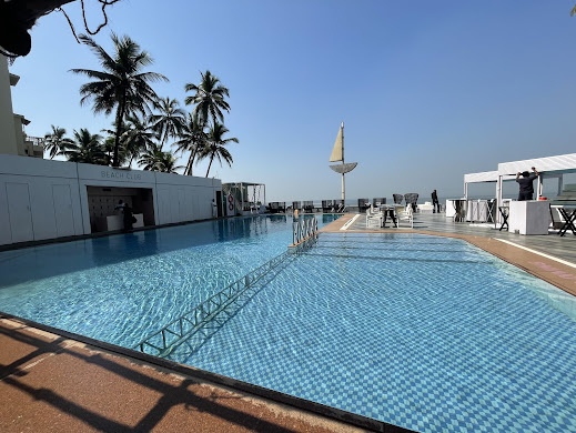  Hotels 87000 Sq.ft. for Sale in Juhu, Mumbai