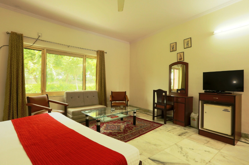  Hotels 80000 Sq.ft. for Sale in Pratap Nagar, Udaipur