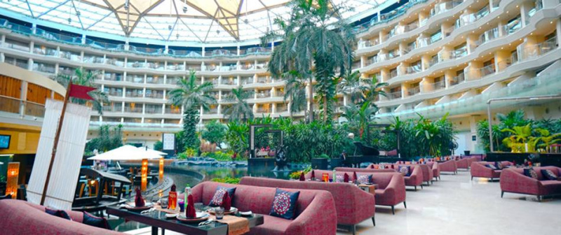  Hotels 125000 Sq.ft. for Sale in Santacruz, Mumbai