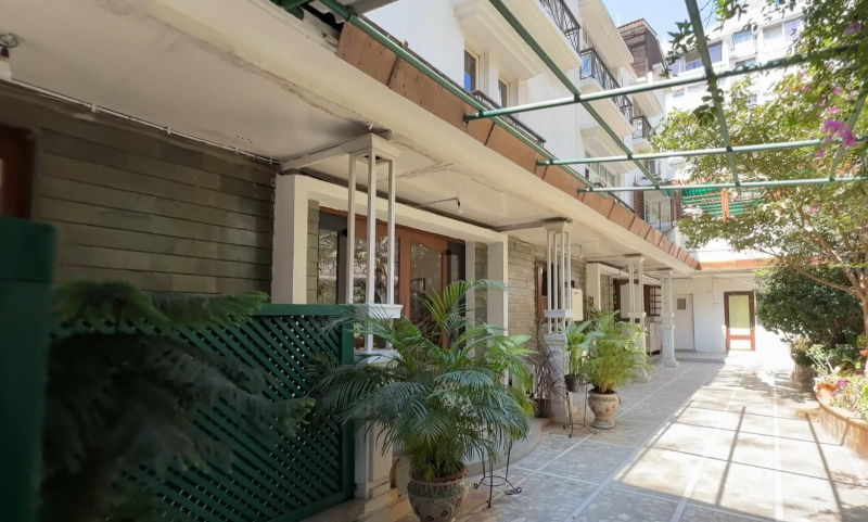 8 BHK House 7500 Sq.ft. for Sale in Altamount Road, Tardeo, Mumbai