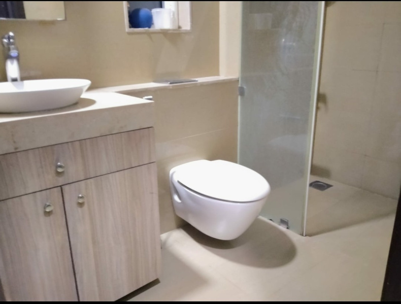 10 BHK Apartment 4000 Sq.ft. for Sale in Goregaon, Mumbai