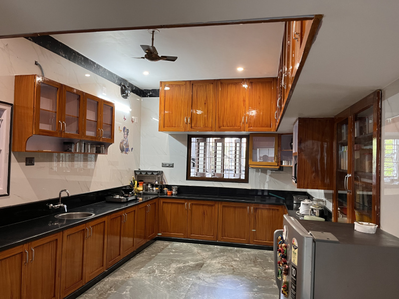 6 BHK House 6120 Sq.ft. for Sale in Karuvampalayam, Tirupur