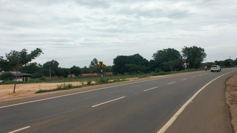  Commercial Land 11000 Sq.ft. for Sale in Punalkulam, Thanjavur