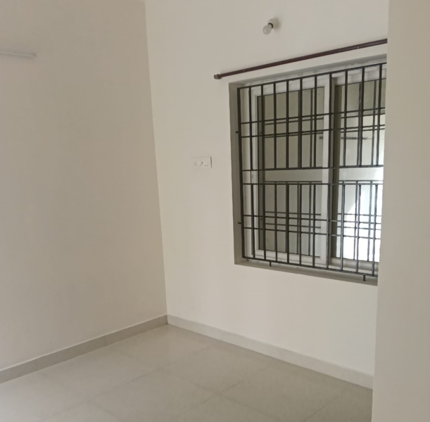 2 BHK Apartment 726 Sq.ft. for Sale in Selaiyur, Chennai