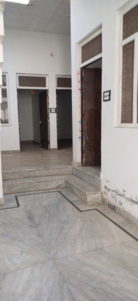  Studio Apartment 150 Sq. Meter for Rent in Chandausi, Sambhal