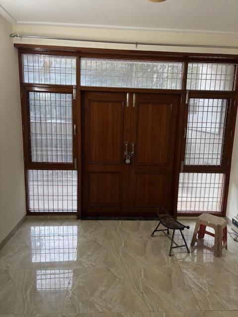 6 BHK House 2700 Sq.ft. for Sale in Block C, Sushant Lok Phase I, Gurgaon