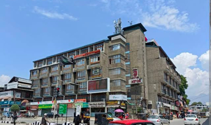  Hotels 6000 Sq.ft. for Rent in Rambagh, Srinagar