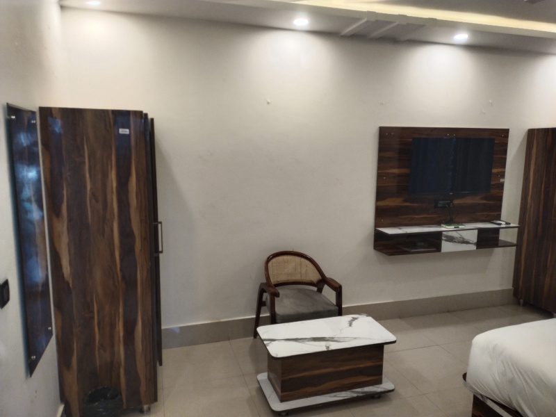 10 BHK House 2720 Sq.ft. for Sale in Rajbagh, Srinagar