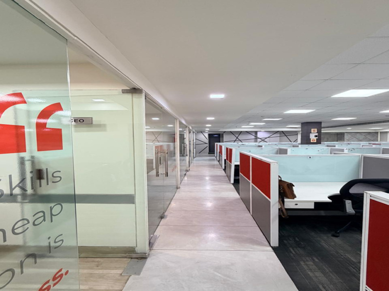  10000 Sq.ft. Business Center for Rent in Sector 63 Noida