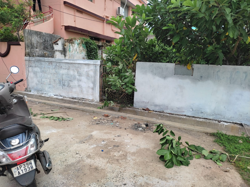  Residential Plot 200 Sq. Yards for Sale in Gandhi Nagar, Kakinada