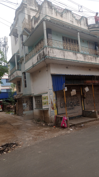 4 BHK House 2200 Sq.ft. for Sale in Birati, Kolkata