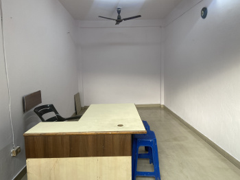  Commercial Shop for Rent in Ring Road, Surat