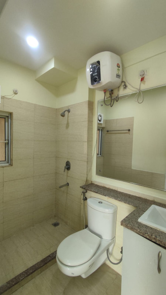 3 BHK Apartment 1650 Sq.ft. for Rent in Moti Nagar, Delhi