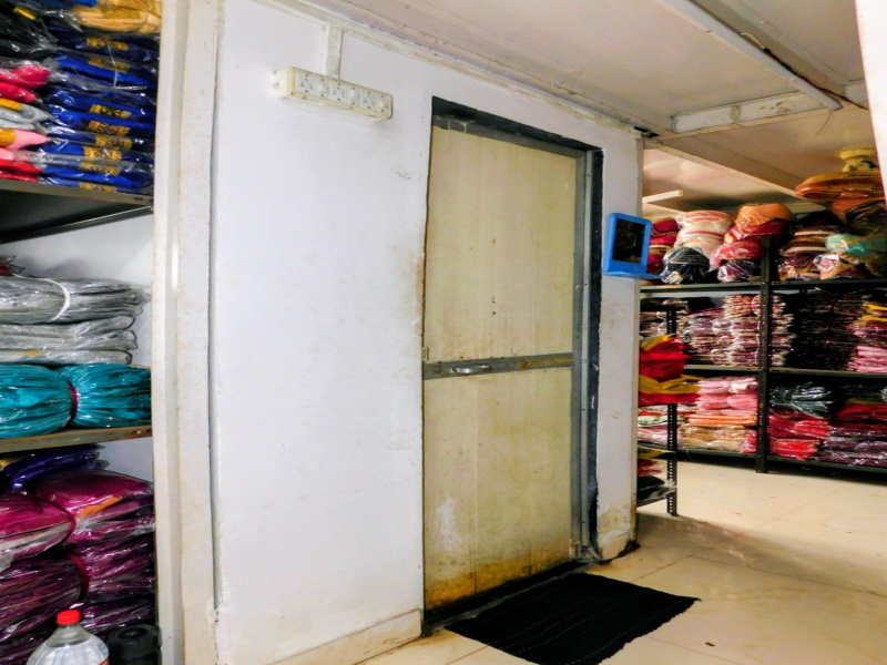  650 Sq.ft. Office Space for Sale in Dadar, Mumbai