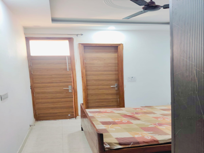 3 BHK Builder Floor 1000 Sq.ft. for Rent in Deep Vihar, Rohini, Delhi