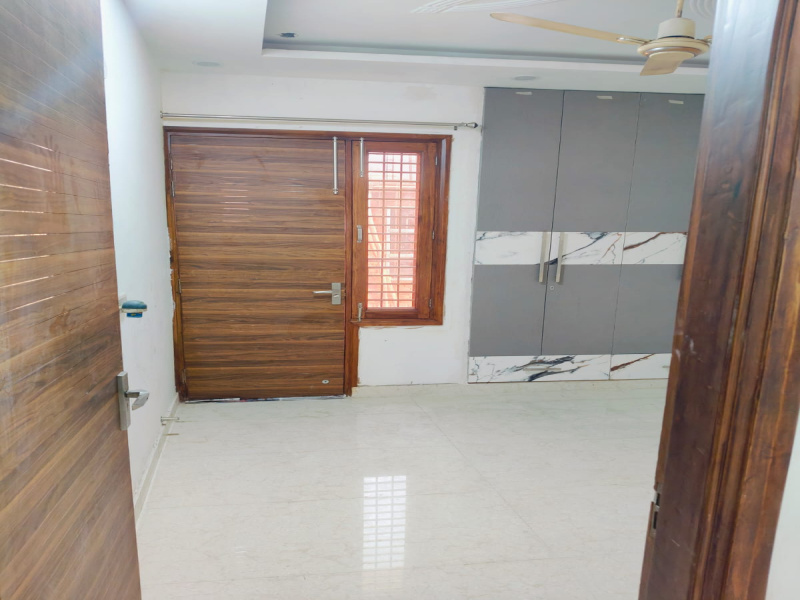 3 BHK Builder Floor 1000 Sq.ft. for Rent in Deep Vihar, Rohini, Delhi