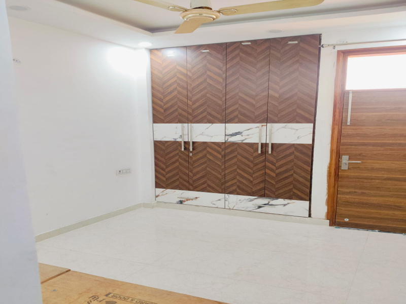 3 BHK Builder Floor 1000 Sq.ft. for Rent in Deep Vihar, Rohini, Delhi