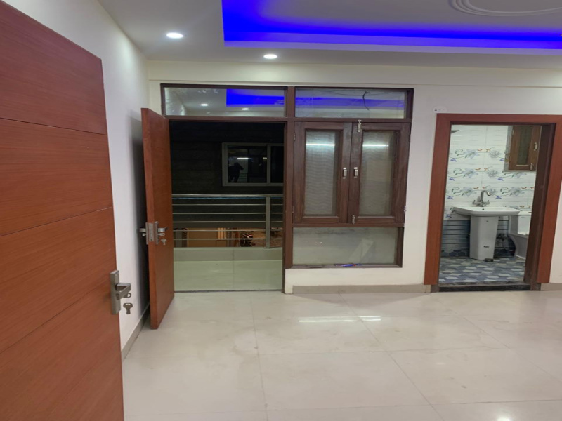 2 BHK Apartment 1050 Sq.ft. for Sale in Sector 107 Noida