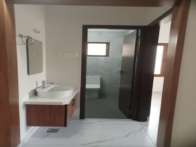 2 BHK Apartment 1100 Sq.ft. for Sale in Fairlands, Salem