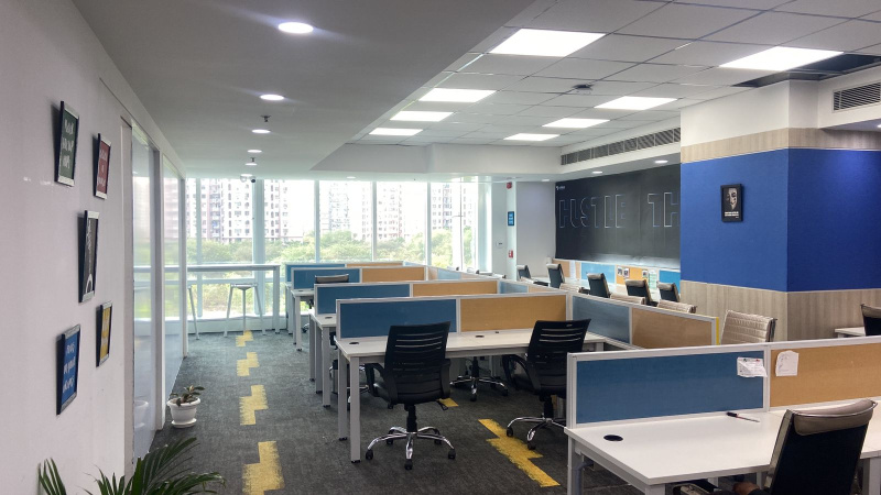  Office Space 6000 Sq.ft. for Rent in Golf Course Road, Gurgaon