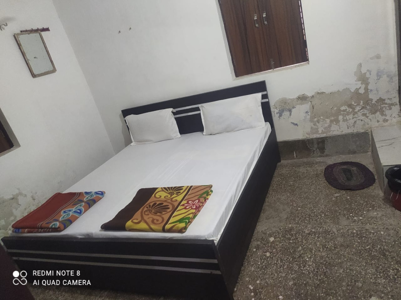  3200 Sq.ft. Guest House for Rent in Bankebihari Colony, Vrindavan
