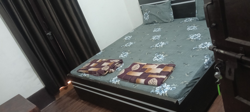  3200 Sq.ft. Guest House for Rent in Bankebihari Colony, Vrindavan