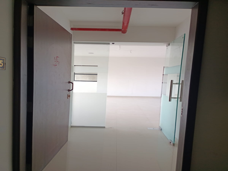  Office Space 733 Sq.ft. for Rent in Ravet, Pune