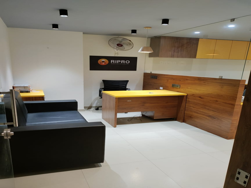  Office Space 986 Sq.ft. for Rent in S G Highway, Ahmedabad