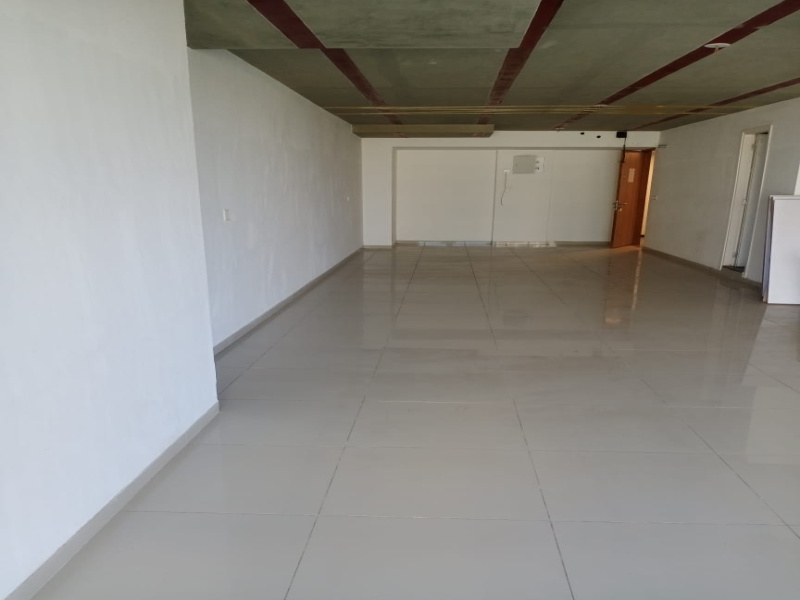  Office Space 719 Sq.ft. for Rent in Thaltej, Ahmedabad