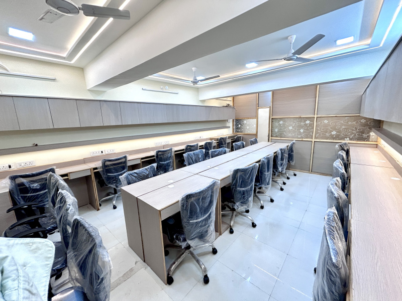  Office Space 538 Sq.ft. for Rent in New Palasia, Indore