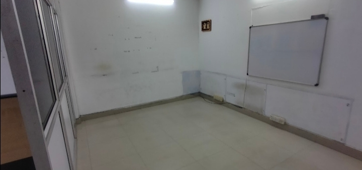  Office Space 600 Sq.ft. for Rent in Omr, Chennai