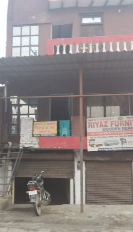  Showroom 83 Sq. Meter for Sale in Siddharth  Vihar, Ghaziabad