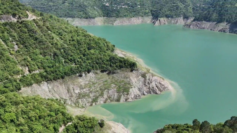  Agricultural Land 241920 Sq.ft. for Sale in Tehri, Tehri Garhwal